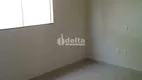 Foto 3 de Casa com 3 Quartos à venda, 180m² em Umuarama, Uberlândia