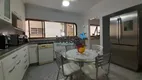 Foto 28 de Apartamento com 4 Quartos à venda, 257m² em Gonzaga, Santos