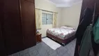 Foto 12 de Casa com 4 Quartos à venda, 179m² em Cidade Jardim, Uberlândia