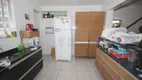 Foto 12 de Casa com 4 Quartos para alugar, 131m² em Centro, Pelotas