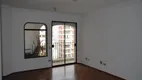 Foto 3 de Apartamento com 3 Quartos para alugar, 130m² em Higienópolis, São Paulo