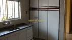 Foto 2 de Sobrado com 6 Quartos à venda, 208m² em Jardim Estela, Poá