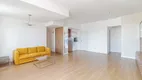 Foto 35 de Apartamento com 2 Quartos à venda, 120m² em Água Verde, Curitiba