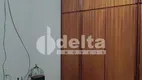 Foto 5 de Casa com 3 Quartos à venda, 170m² em Santa Mônica, Uberlândia