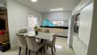 Foto 18 de Apartamento com 2 Quartos à venda, 76m² em Meia Praia, Itapema