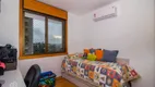 Foto 11 de Apartamento com 2 Quartos à venda, 71m² em Passo da Areia, Porto Alegre