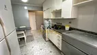 Foto 22 de Apartamento com 3 Quartos à venda, 153m² em Praia das Pitangueiras, Guarujá