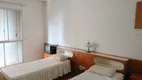 Foto 19 de Apartamento com 4 Quartos à venda, 130m² em Pitangueiras, Guarujá