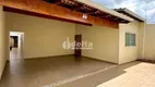 Foto 2 de Casa com 5 Quartos à venda, 192m² em Santa Mônica, Uberlândia
