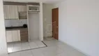 Foto 3 de Apartamento com 3 Quartos à venda, 58m² em Champagnat, Londrina