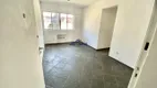 Foto 2 de Apartamento com 2 Quartos à venda, 50m² em Mutondo, São Gonçalo