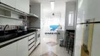 Foto 18 de Apartamento com 3 Quartos à venda, 110m² em Pitangueiras, Guarujá