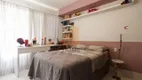 Foto 14 de Apartamento com 5 Quartos à venda, 218m² em Higienópolis, São Paulo