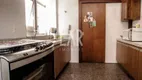 Foto 16 de Apartamento com 4 Quartos à venda, 240m² em Lourdes, Belo Horizonte