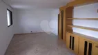 Foto 11 de Apartamento com 4 Quartos à venda, 210m² em Higienópolis, São Paulo