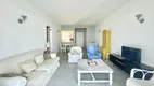 Foto 2 de Apartamento com 3 Quartos à venda, 115m² em Praia das Pitangueiras, Guarujá