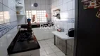 Foto 6 de Casa com 3 Quartos à venda, 165m² em Jardim Brasília, Uberlândia
