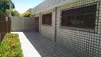 Foto 2 de Casa com 3 Quartos para alugar, 180m² em Candelária, Natal