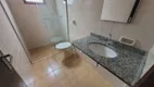 Foto 12 de Casa com 3 Quartos para alugar, 142m² em Santa Mônica, Uberlândia