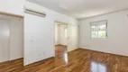 Foto 16 de Casa com 4 Quartos à venda, 220m² em Jardim Europa, São Paulo