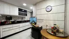 Foto 12 de Apartamento com 6 Quartos para alugar, 370m² em Itacoatiara, Niterói