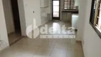 Foto 4 de Casa com 3 Quartos à venda, 160m² em Jardim Botânico, Uberlândia