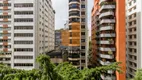 Foto 4 de Apartamento com 4 Quartos à venda, 240m² em Higienópolis, São Paulo