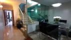 Foto 9 de Sobrado com 4 Quartos à venda, 254m² em Pinheirinho, Santo André