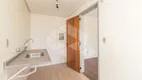 Foto 13 de Apartamento com 2 Quartos à venda, 52m² em Teresópolis, Porto Alegre