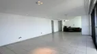 Foto 3 de Apartamento com 3 Quartos à venda, 193m² em Casa Forte, Recife