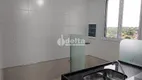 Foto 14 de Apartamento com 2 Quartos à venda, 49m² em Laranjeiras, Uberlândia