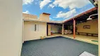 Foto 4 de Casa com 3 Quartos à venda, 192m² em Granja Marileusa , Uberlândia