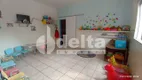 Foto 12 de Casa com 6 Quartos à venda, 250m² em Santa Mônica, Uberlândia