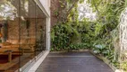 Foto 35 de Casa com 3 Quartos para alugar, 300m² em Jardim Europa, São Paulo