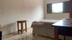 Foto 10 de Casa com 4 Quartos à venda, 200m² em Cidade Jardim, Uberlândia