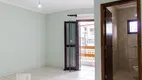 Foto 2 de Casa com 3 Quartos à venda, 165m² em Vila Pires, Santo André