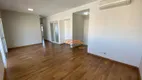 Foto 2 de Apartamento com 3 Quartos para alugar, 110m² em Vila Itapura, Campinas