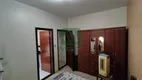 Foto 9 de Casa com 5 Quartos à venda, 233m² em Santa Mônica, Uberlândia