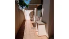 Foto 9 de Casa com 3 Quartos para alugar, 10m² em Cidade Jardim, Uberlândia