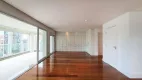 Foto 21 de Apartamento com 3 Quartos para alugar, 200m² em Itaim Bibi, São Paulo