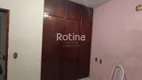 Foto 15 de Casa com 3 Quartos à venda, 200m² em Tubalina, Uberlândia