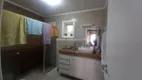 Foto 12 de Casa de Condomínio com 5 Quartos para venda ou aluguel, 324m² em Balneário Praia do Pernambuco, Guarujá