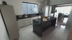 Foto 26 de Sobrado com 3 Quartos à venda, 400m² em Presidente Roosevelt, Uberlândia