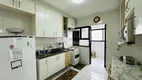 Foto 7 de Apartamento com 3 Quartos à venda, 94m² em Praia das Pitangueiras, Guarujá