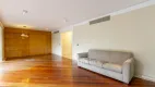 Foto 2 de Apartamento com 3 Quartos à venda, 210m² em Vila Nova Conceição, São Paulo