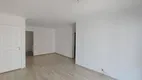 Foto 2 de Apartamento com 3 Quartos para alugar, 110m² em Moema, São Paulo