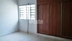 Foto 9 de Casa com 3 Quartos para alugar, 212m² em Nossa Senhora Aparecida, Uberlândia