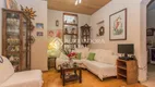 Foto 24 de Casa com 2 Quartos à venda, 182m² em Rio Branco, Porto Alegre