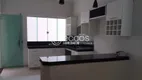 Foto 6 de Casa com 4 Quartos à venda, 200m² em Alto Umuarama, Uberlândia