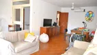 Foto 2 de Apartamento com 3 Quartos à venda, 182m² em Rio Branco, Porto Alegre